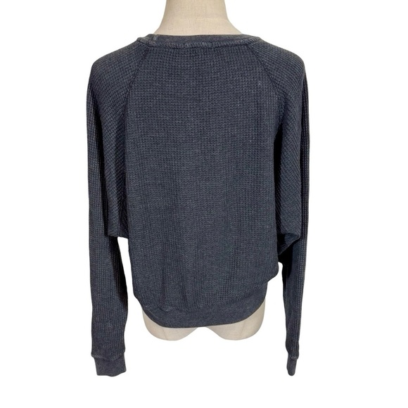 Beyond Yoga With The Band Pullover Waffle Thermal Sweatshirt in Washed Black - Picture 7 of 11